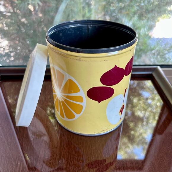 Vintage Procter & Gamble Atomic Fruit Print Canister Tin with Lid, 60s/70s - Picture 6 of 12